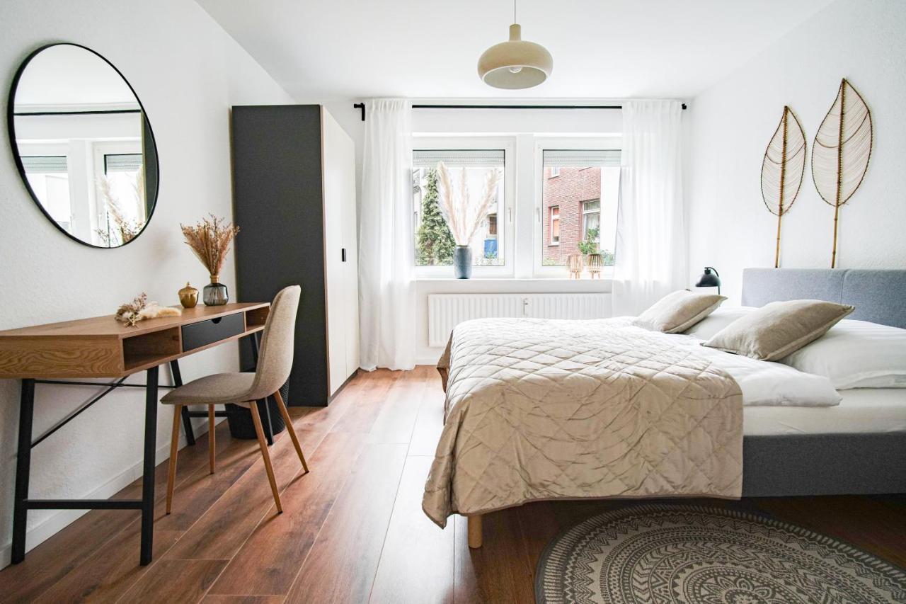 Homefy Bright And Cozy Holiday Apartment - Washer & Dryer - Free Parking Essen Bagian luar foto