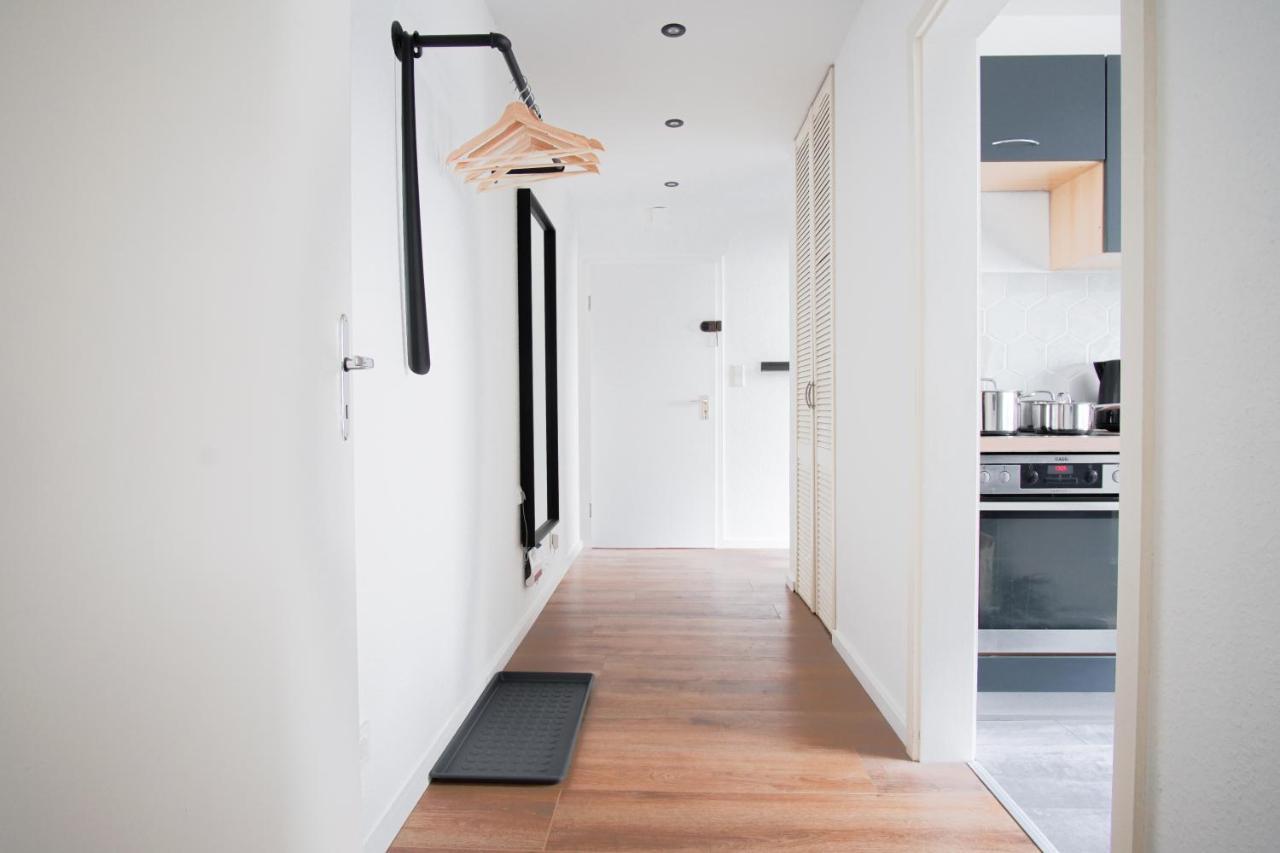 Homefy Bright And Cozy Holiday Apartment - Washer & Dryer - Free Parking Essen Bagian luar foto